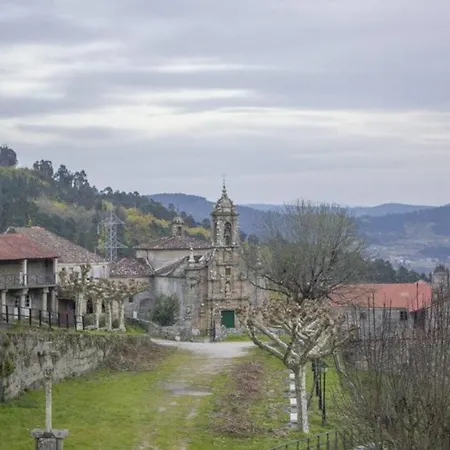 度假居 As Fontainas Beiro (Carballeda de Avia)